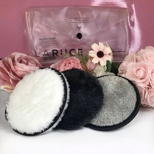 LARUCE Face Disks Reusable Makeup Remover Pads Set of 3 in Case *BNIP